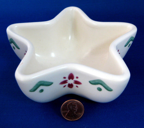 Pfaltzgraff USA Nordic Christmas Star Shaped Dish Candy Bowl Pin Dish Red Green