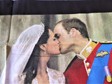 William And Catherine Royal Wedding Balcony Kiss Tea Towel New 2011