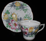 Rosina Shamrock Cup And Saucer England Crocus Tulip 1940s - Antiques And Teacups - 2