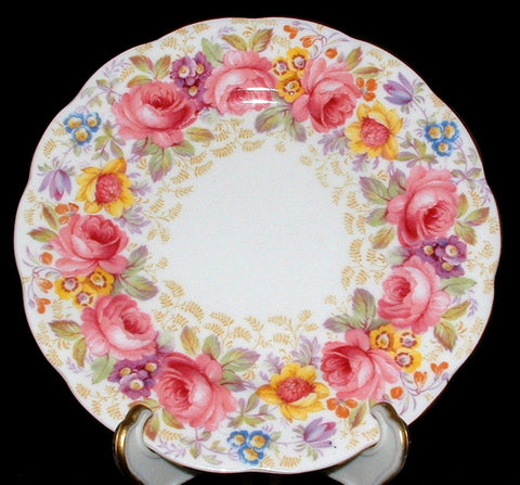 Royal Albert Serena Salad Plate Made In England 1940s Side Plate Tea Plate Pink Roses - Antiques And Teacups - 1