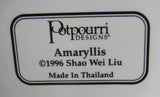 Christmas Mug Amaryllis Artist Signed Shao Wei Liu 1996 Potpourri Press - Antiques And Teacups - 5