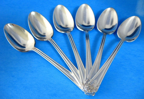 Spoons Teaspoons Her Majesty Set Of 6 Rogers Silverplate 1930s Embossed Floral - Antiques And Teacups - 1