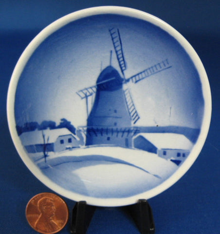 Royal Copenhagen Butter Pat Windmill Teabag Caddy 1950s Denmark Hand Painted - Antiques And Teacups - 1