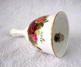 Hostess Bell Royal Albert Old Country Roses England 1962-1974 Bone China - Antiques And Teacups - 2