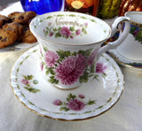 November Chrysanthemum Cup And Saucer Royal Albert Demi Flower Of The Month - Antiques And Teacups - 1